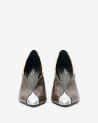 Luza Pumps