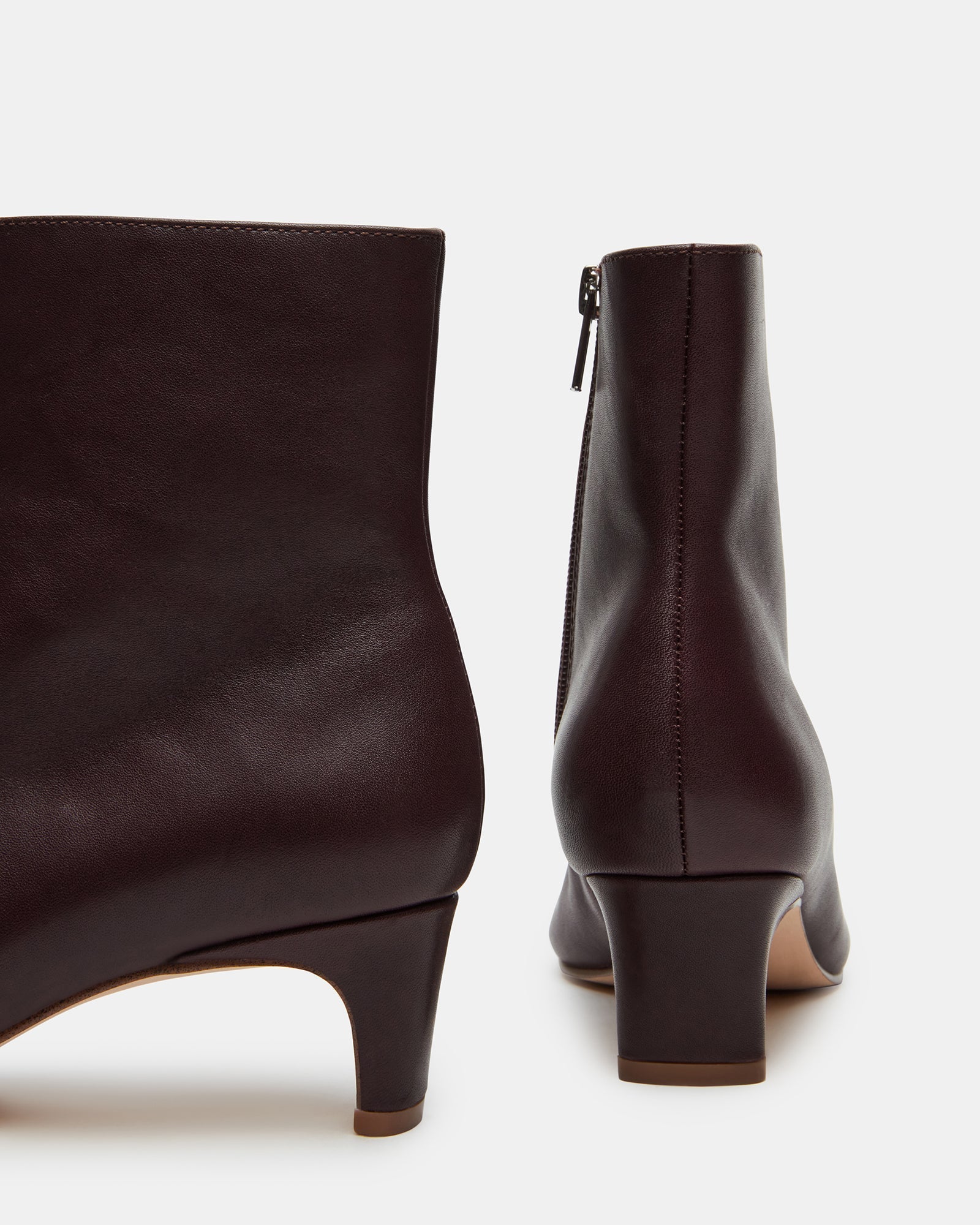 DELVIE BROWN/RED LEATHER - SM REBOOTED