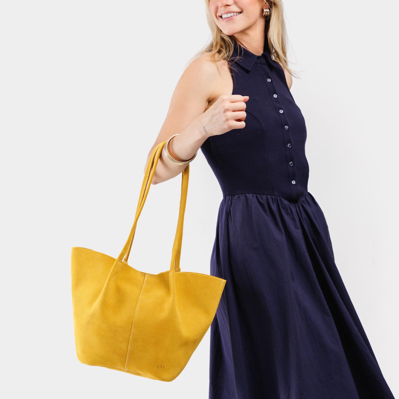 Devan Bucket Tote
