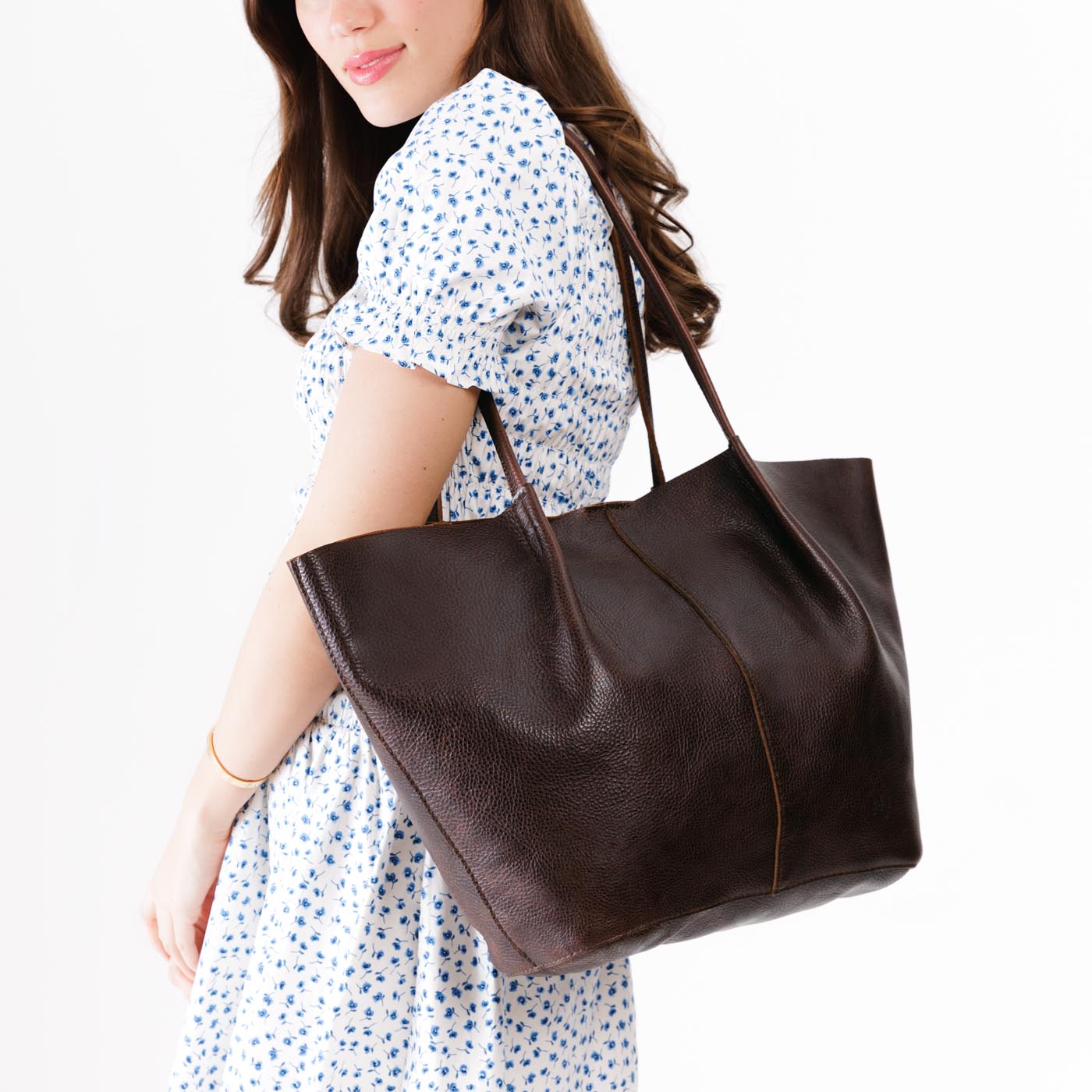 Devan Bucket Tote